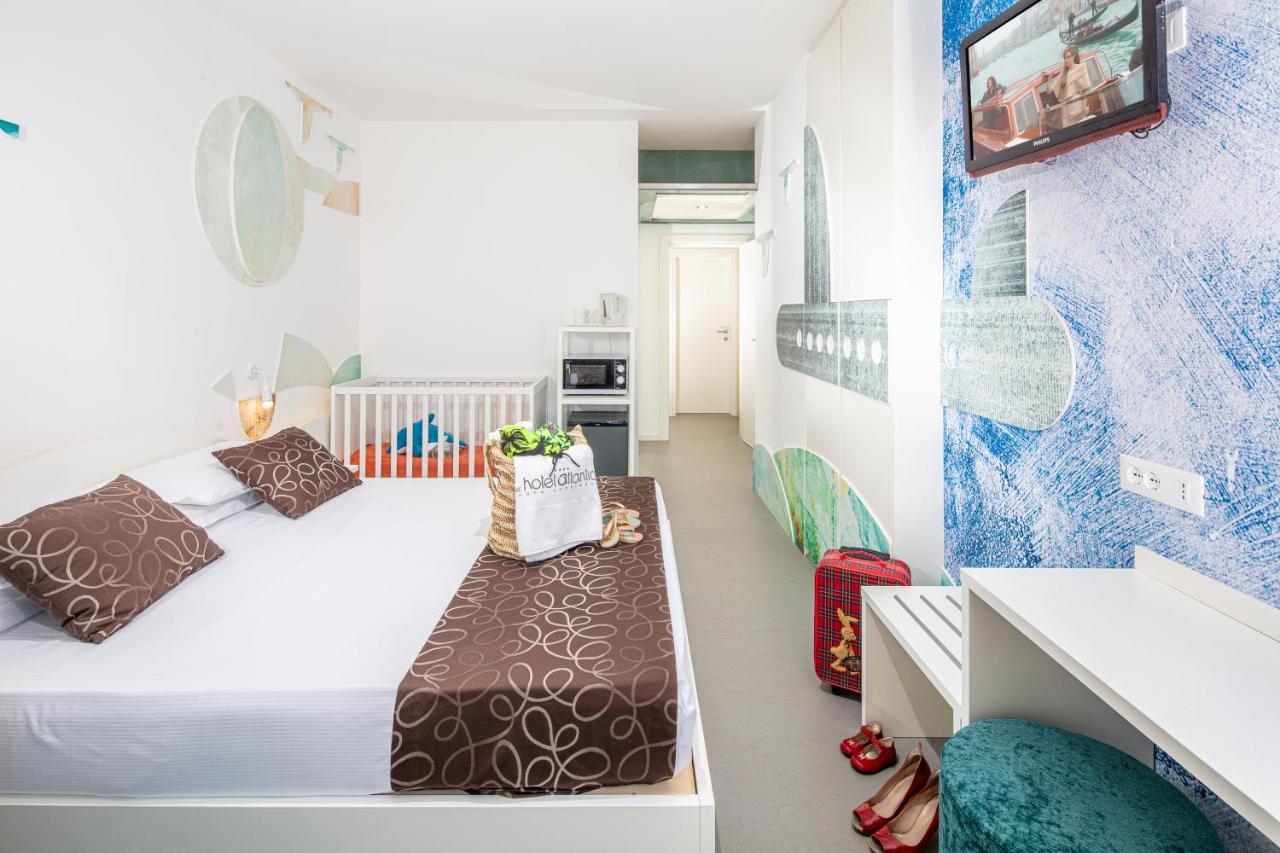 Hotel Atlantic Lignano Sabbiadoro Extérieur photo